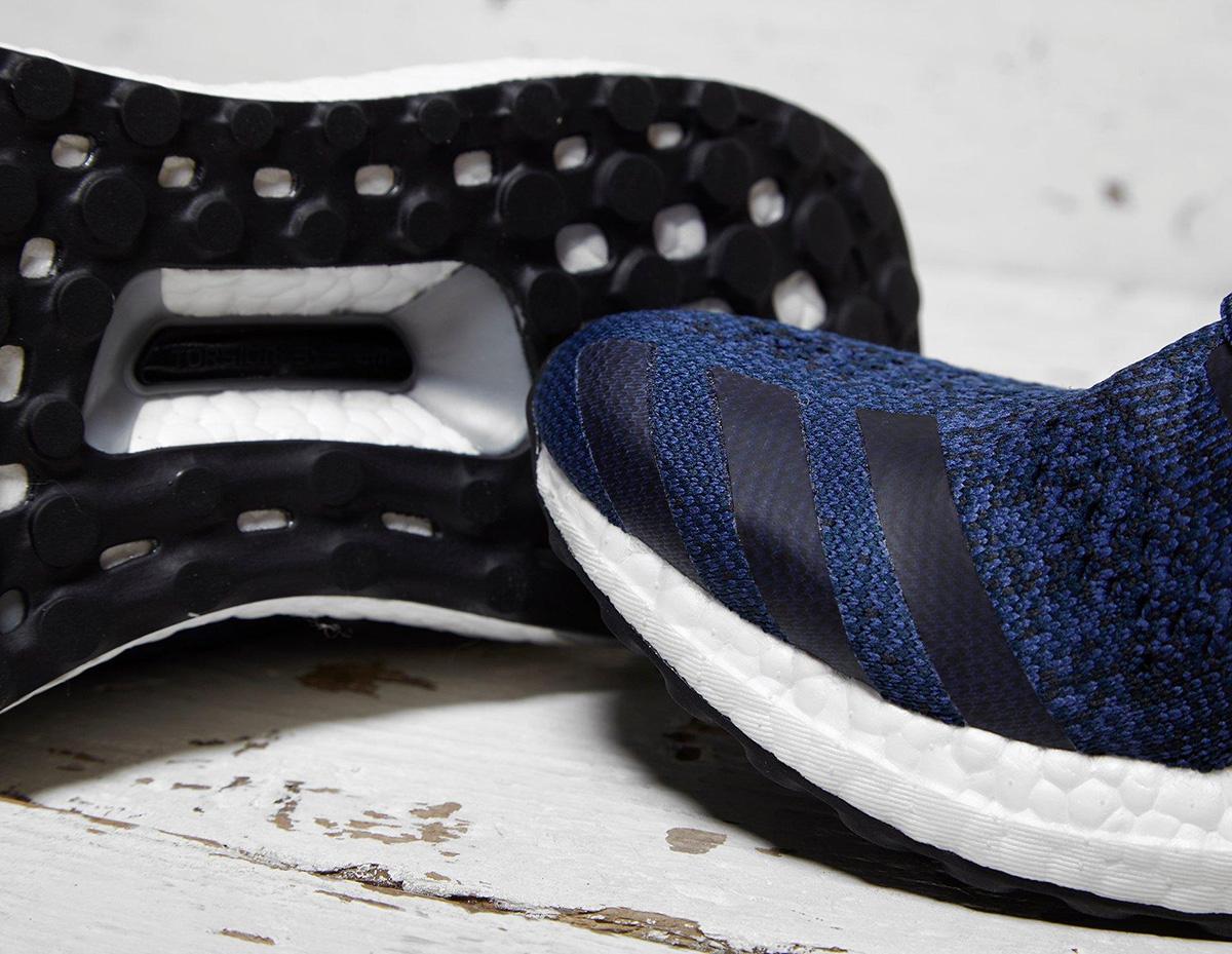 ADIDAS-Ultra-Boost-Uncaged-Collegiate-Navy-2
