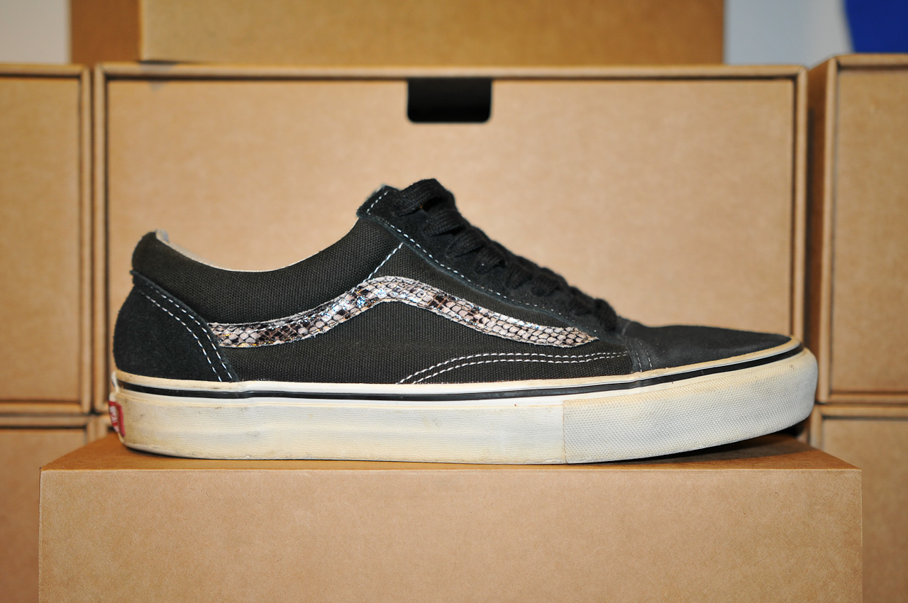 勘履鞋合 / supreme 联名鞋款特展